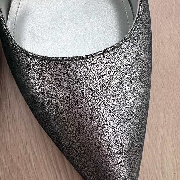 WHBM dark metallic nubuck leather stilettos - Picture 16 of 16